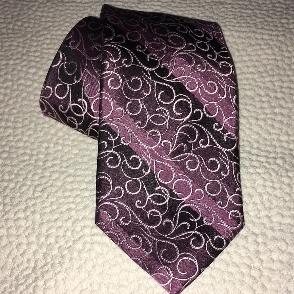 ANTONIO FELLINI | HANDMADE SILK TIE